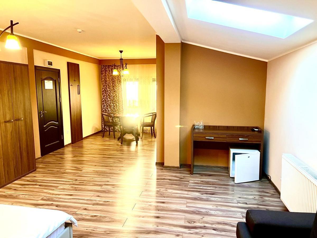 فندق Complex Azar غالات المظهر الخارجي الصورة